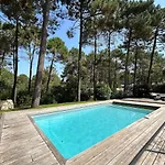 10pers Avec Piscine Privée
