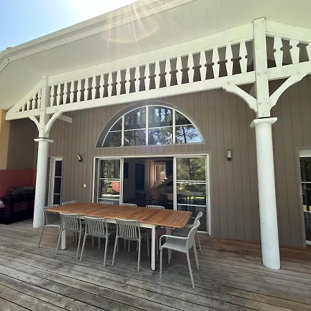 Vila 10pers Avec Piscine Privee